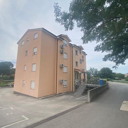 Apartment Noel 法扎纳 外观 照片